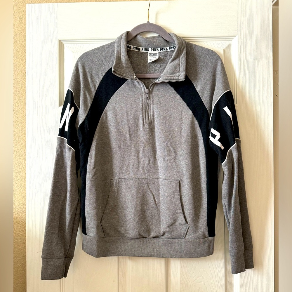 Victoria Secret Pink Sweatshirt in Gray, Black & White